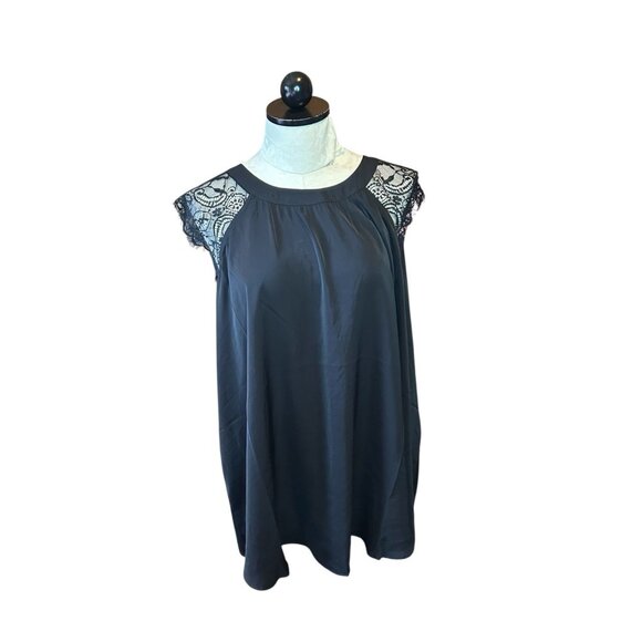 Torrid Studio Crepe Lace Trim Sleeves Blouse Black Solid High Neck Sz 3 (3X) - Picture 1 of 11